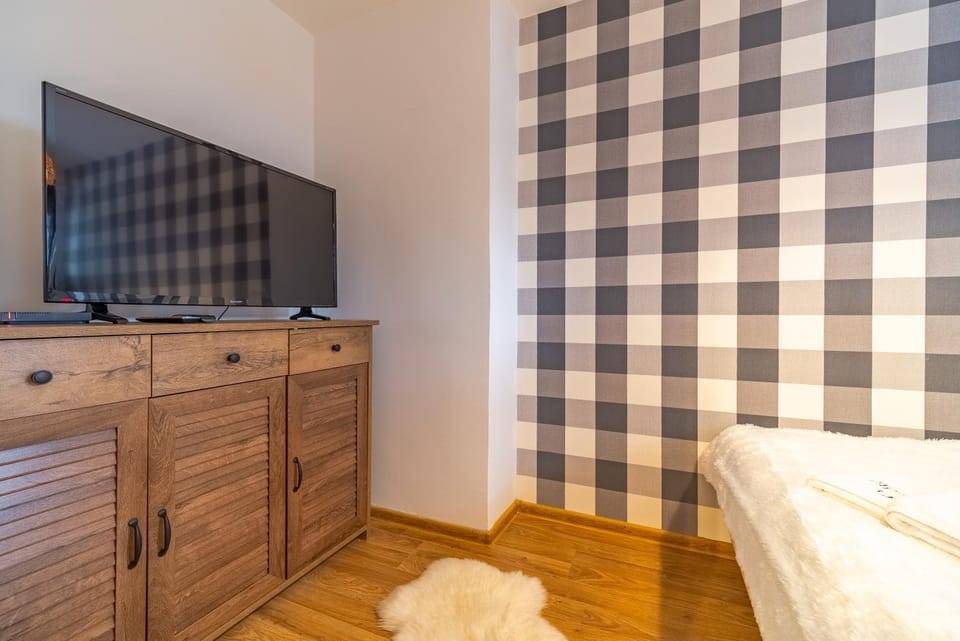 TV and multimedia, Bedroom