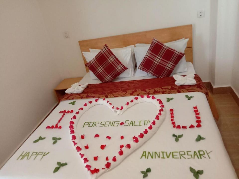 Redhouse Boutique Bed and Breakfast in Sihanoukville