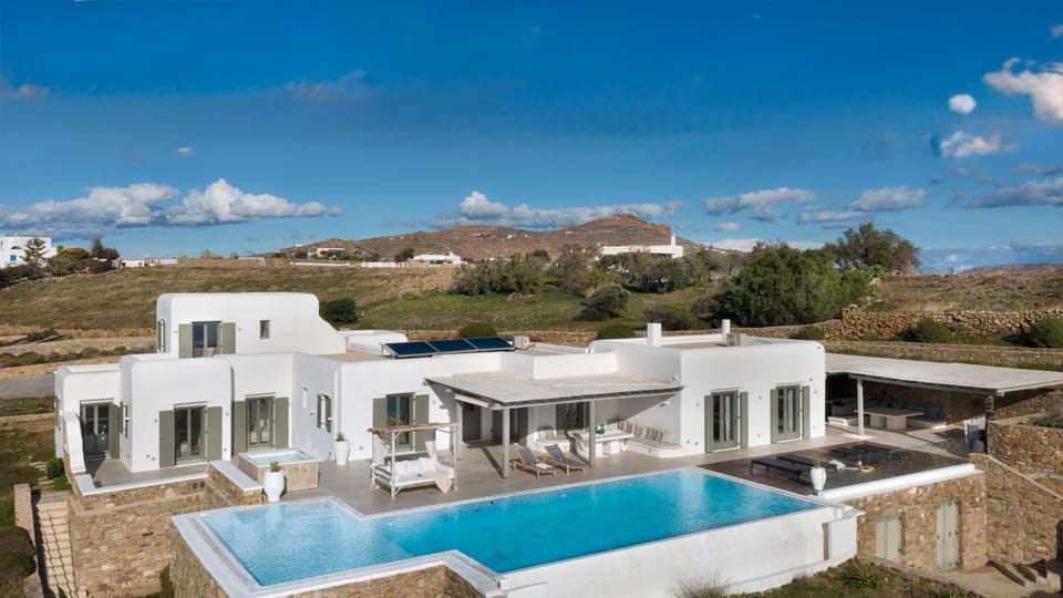 Margi Villas Villa in Mykonos, Mikonos 846 00, Greece
