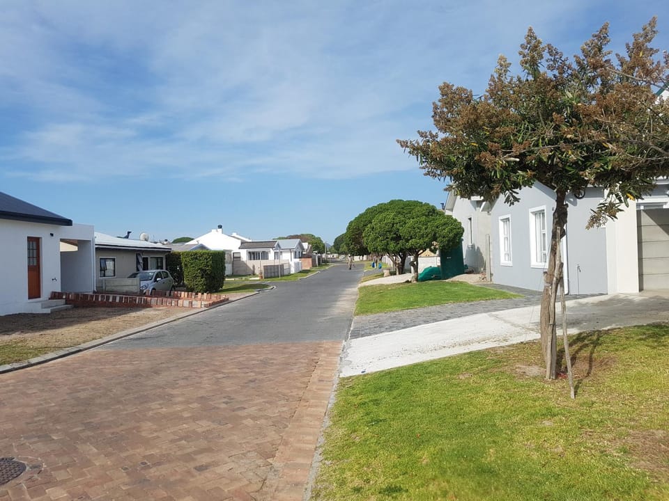 Neighbourhood