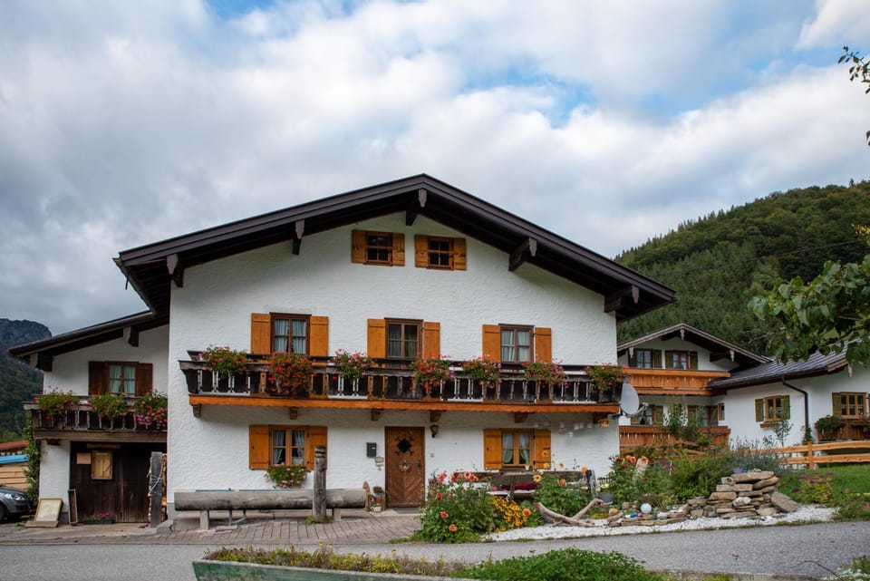 Ferienwohnung Lippenlehen Farm Stay in Berchtesgadener Land