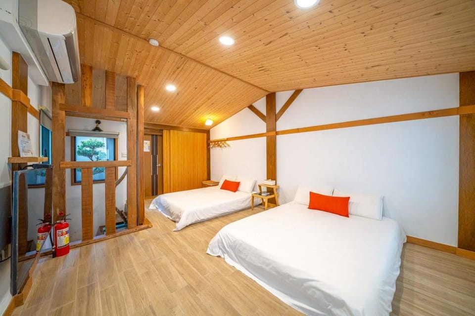 末廣通二館 日式包棟民宿Suehirodori Japanese Entire Home No2 Chalet in Kaohsiung