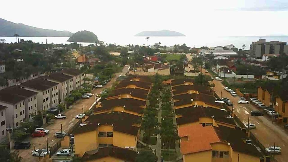 Condomínio Villagio Maranduba - Apenas 5 min á pé da praia - Bl 7 Apartment in State of São Paulo