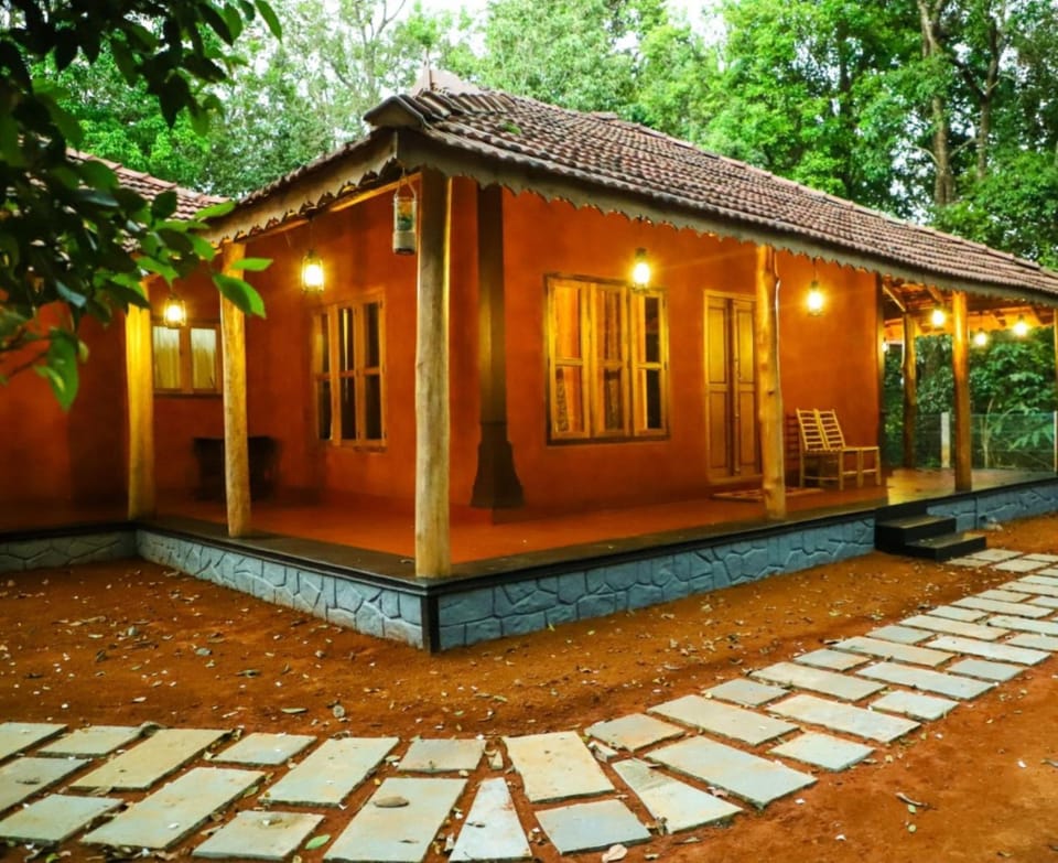 Property building, Garden, Garden view