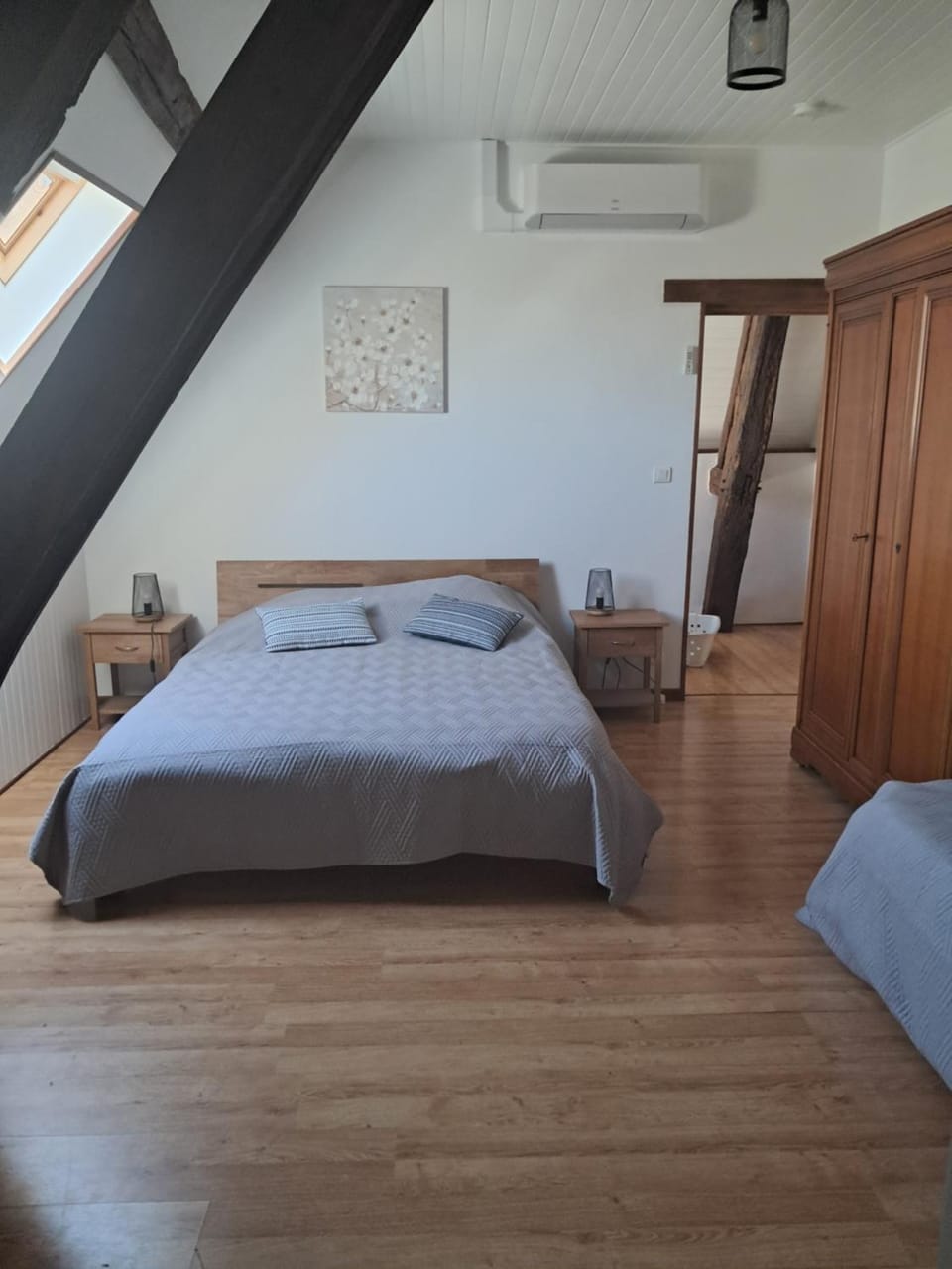La Sénonaise House in Jura