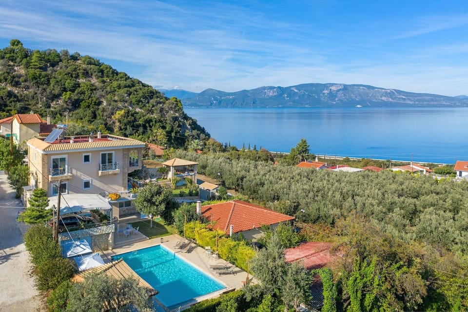 Villa Thea 1h 50min from Athens Intl Airport Villa in Euboea