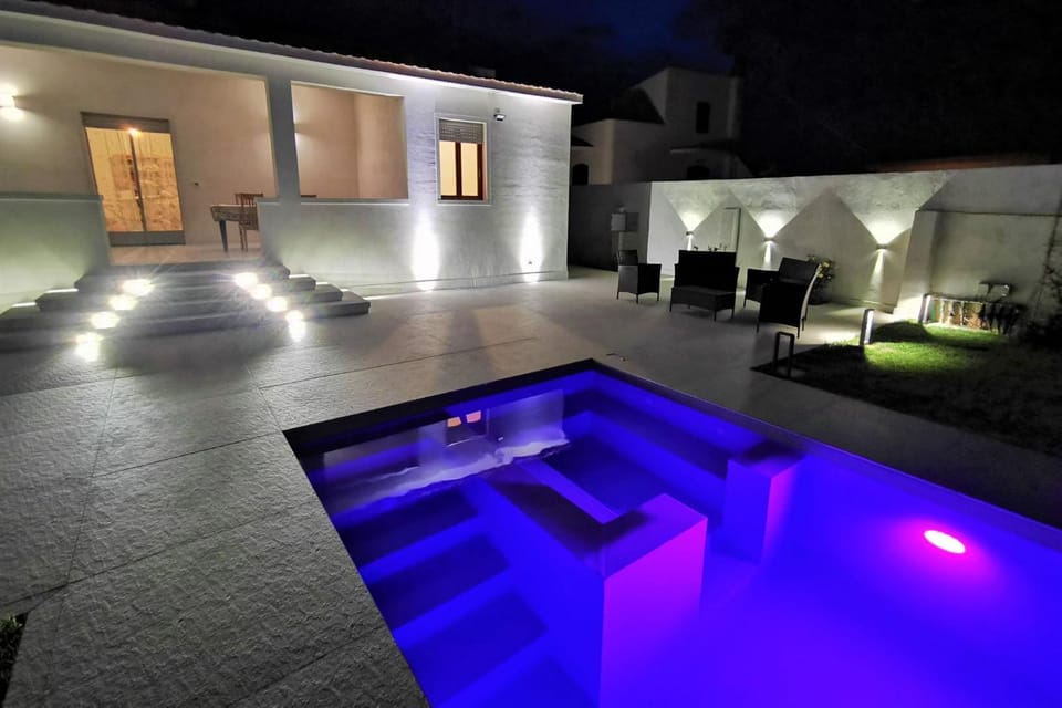 Property building, Pool view, Pool view, Swimming pool, Swimming pool