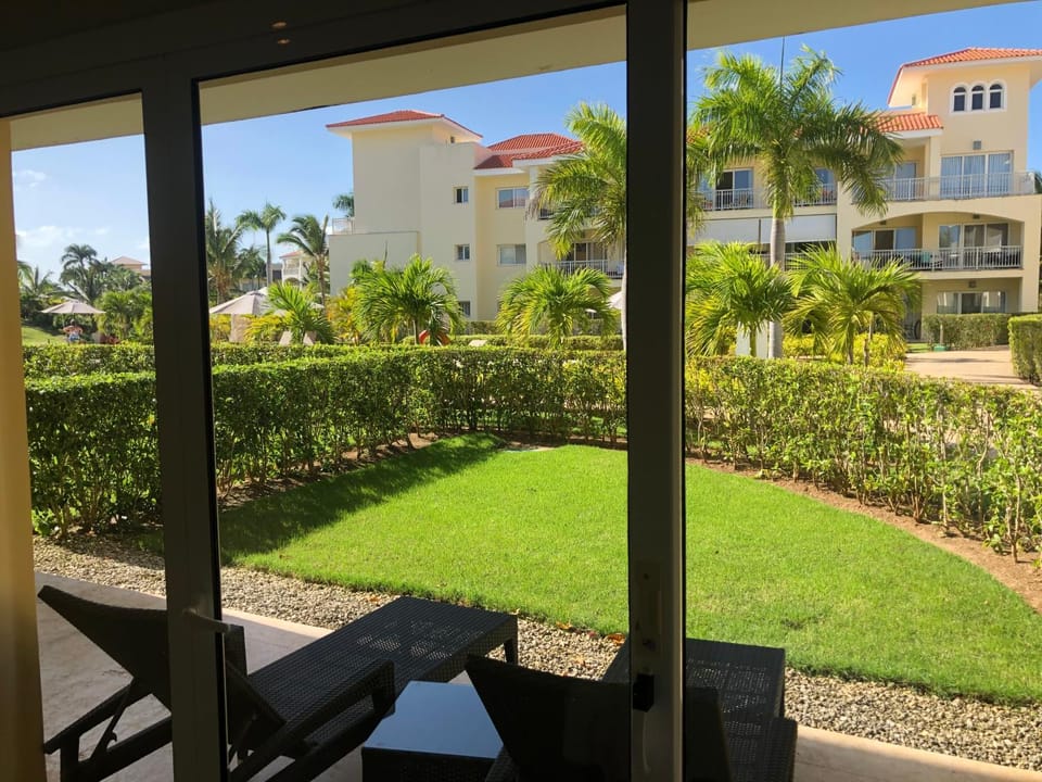 Garden, Garden view