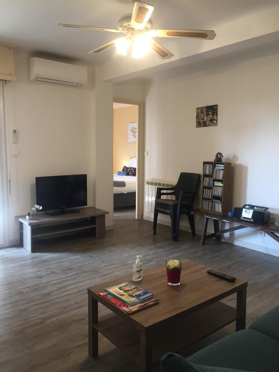 TV and multimedia, air conditioner