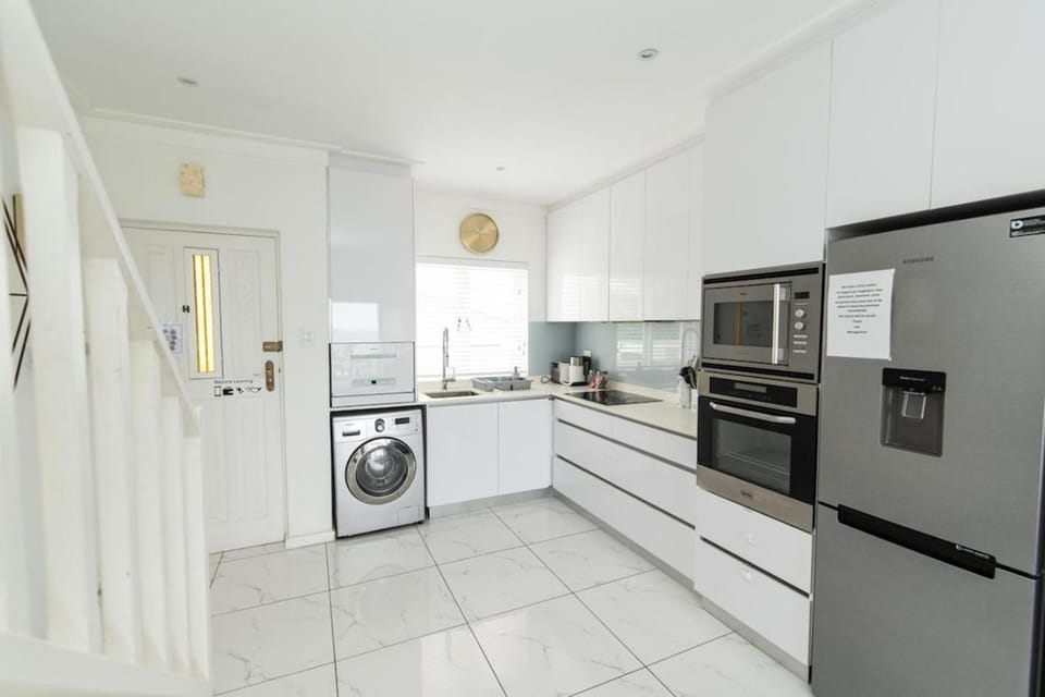 dishwasher, washing machine, kitchen