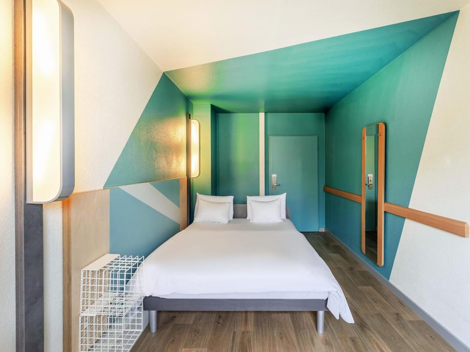 Photo of the whole room, acessibility