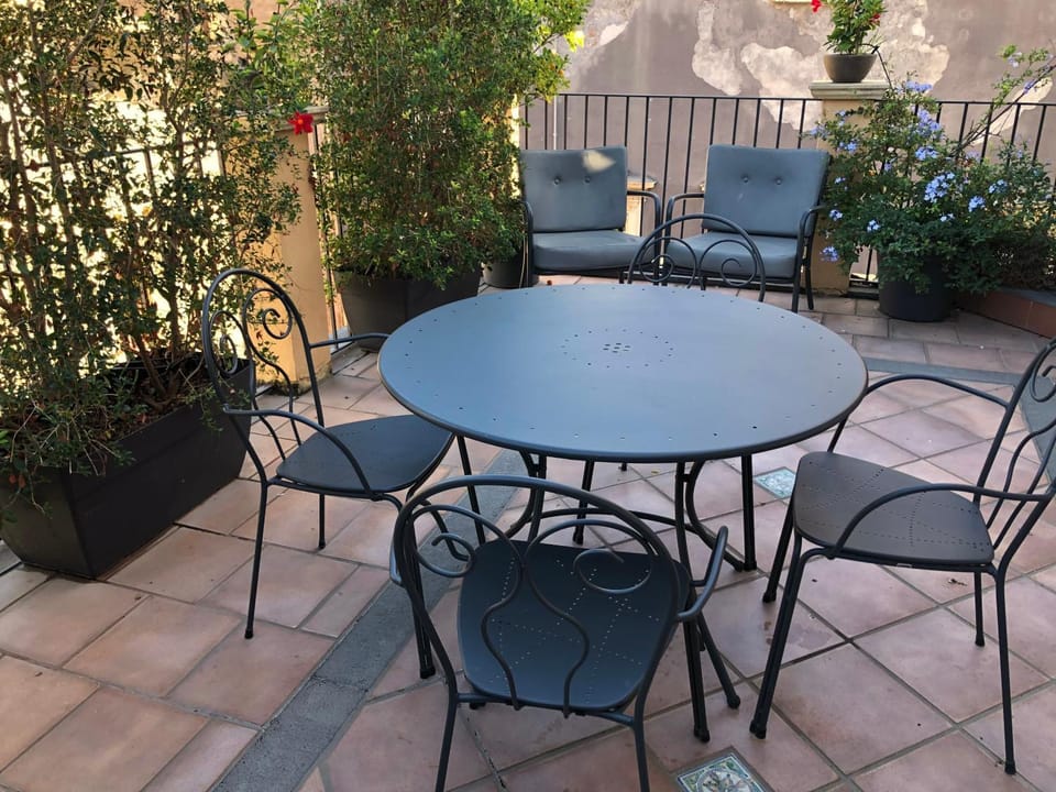 View (from property/room), Balcony/Terrace, City view