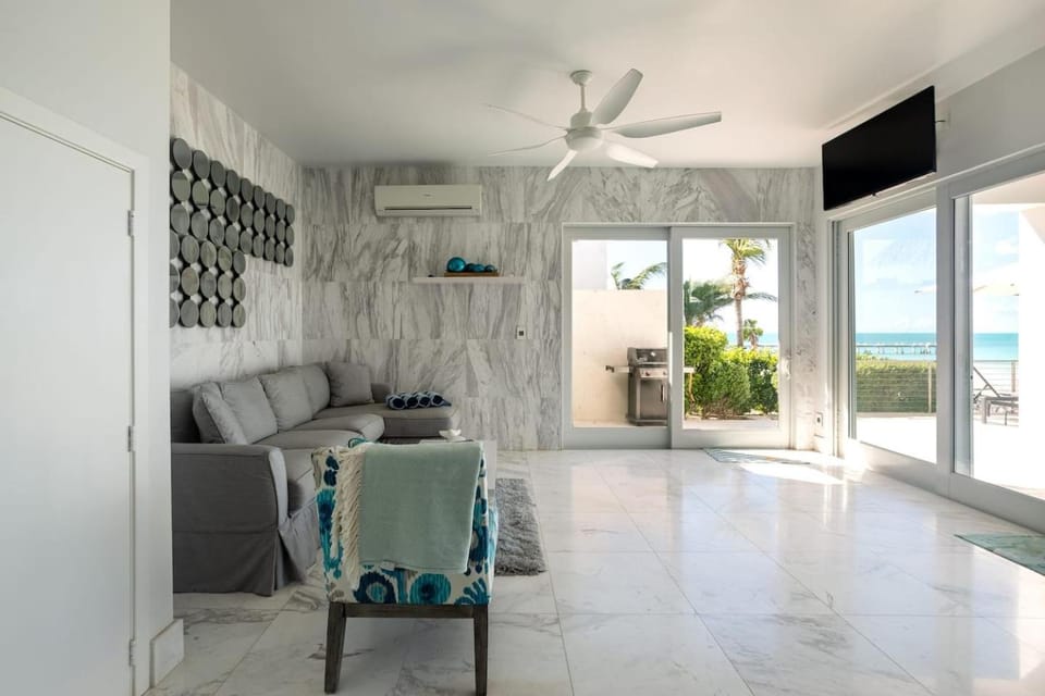 SulMare at Sapodilla Bay Luxury villas Villa in Turks and Caicos Islands