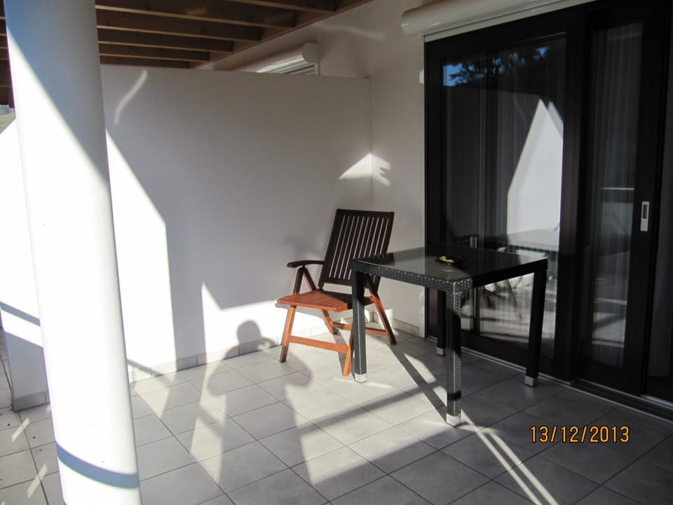 Day, Balcony/Terrace, Decorative detail