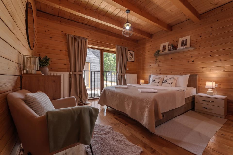 Monte Chalet Kolašin brvnara sa saunom Villa in Montenegro