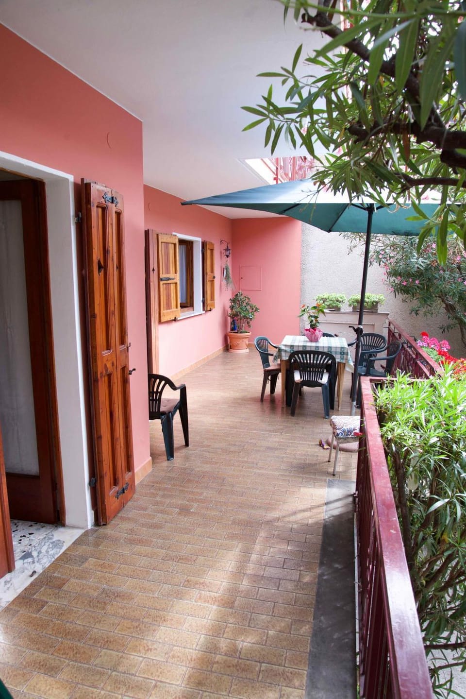 CORTE FABRIZIO – SCHÖNE FERIENWOHNUNG IM HISTORISCHEN ORTSKERN VON TIGNALE Apartment in Tignale