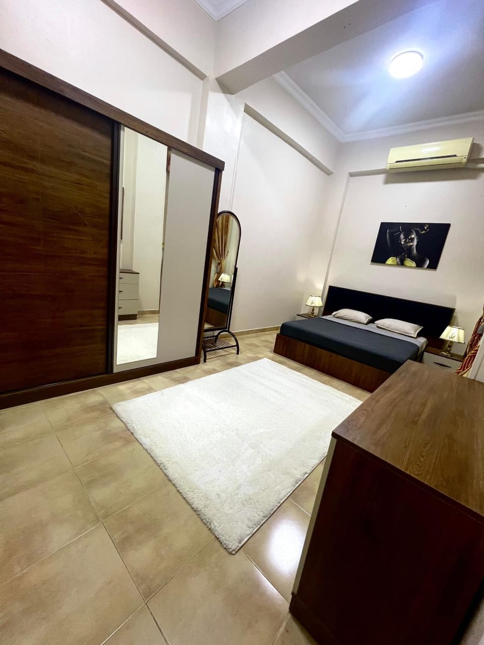 Bed, Bedroom, wardrobe, air conditioner