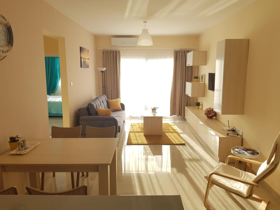 Northern Cyprus, Trikomo, Iskele, Long Beach, Caesar Resort 5 Apartment in Famagusta District