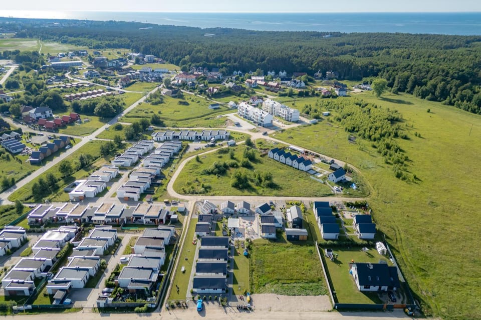 Property building, Spring, Bird's eye view, View (from property/room), Other, City view, Sea view, Street view, Quiet street view, shuttle, sunbed