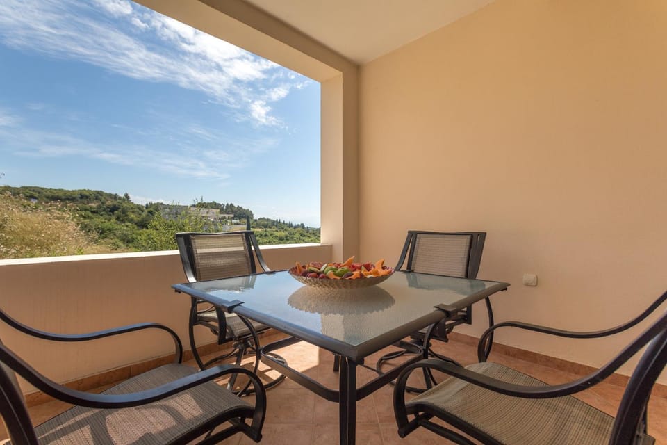 Nearby landmark, Natural landscape, View (from property/room), View (from property/room), Landmark view, Landmark view