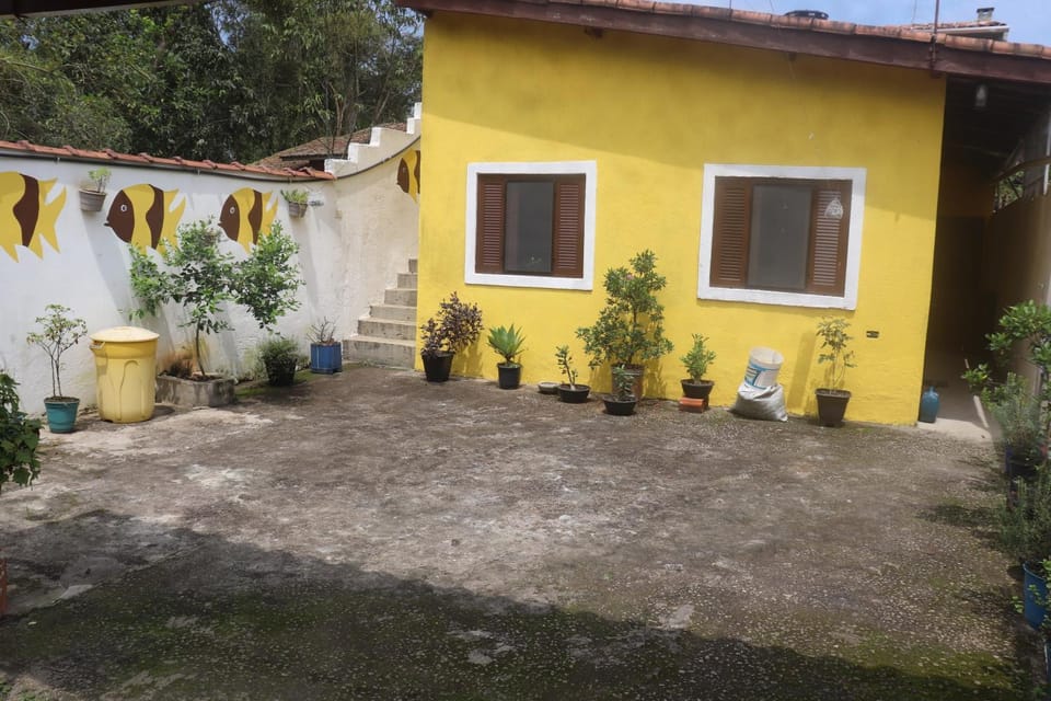 Casa dos Rocha em Ubatuba - Kitnet Preta Apartment in Ubatuba