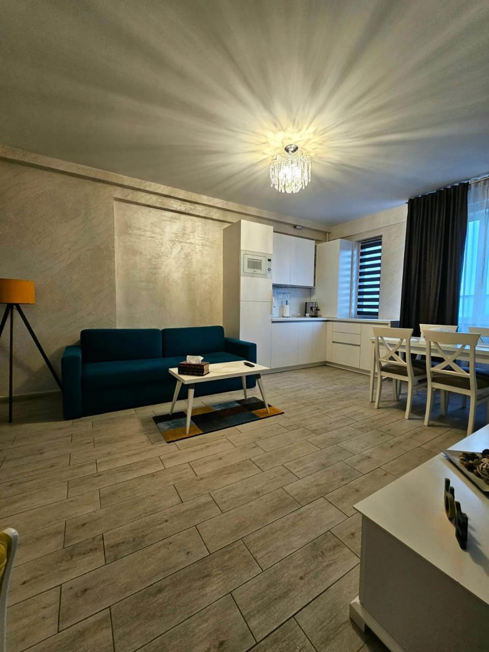 Living room, Food and drinks, Food, Meals, Breakfast, stove, air conditioner