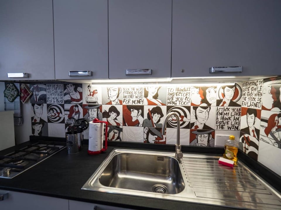 Kitchen or kitchenette