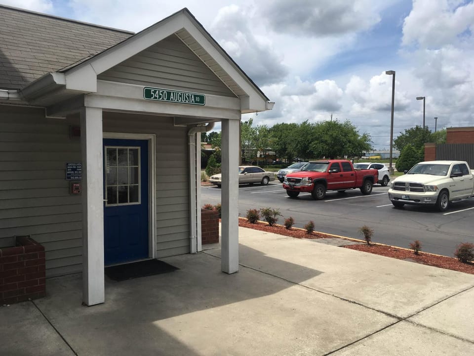 Property building, Parking