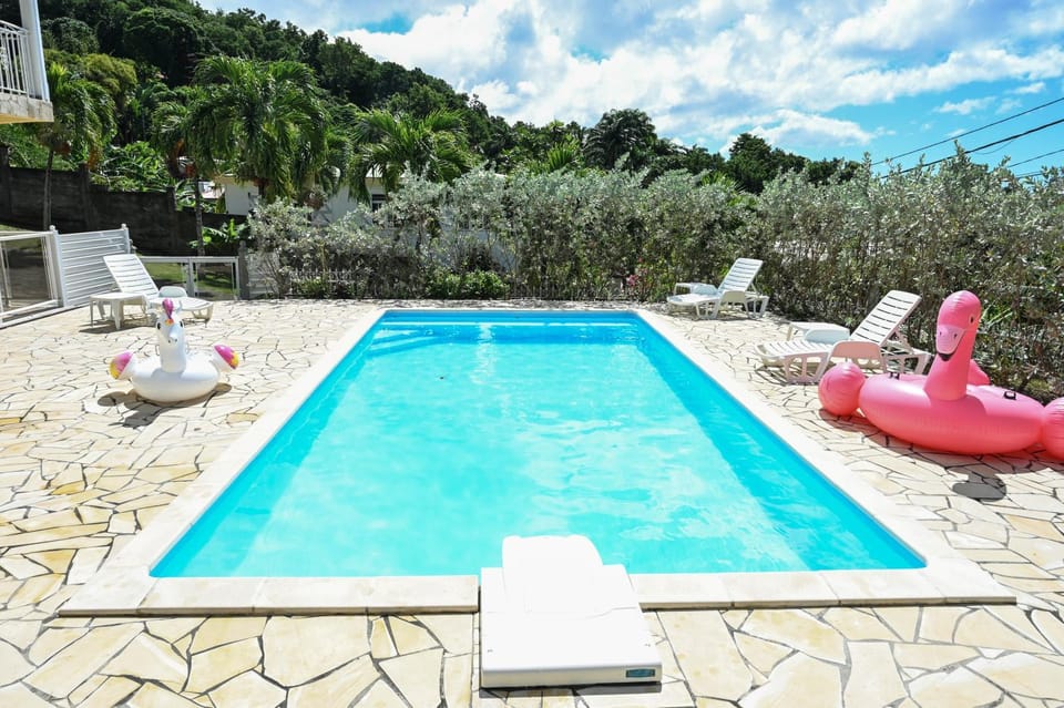 Natural landscape, Garden, Garden view, Mountain view, Pool view, Swimming pool, sunbed