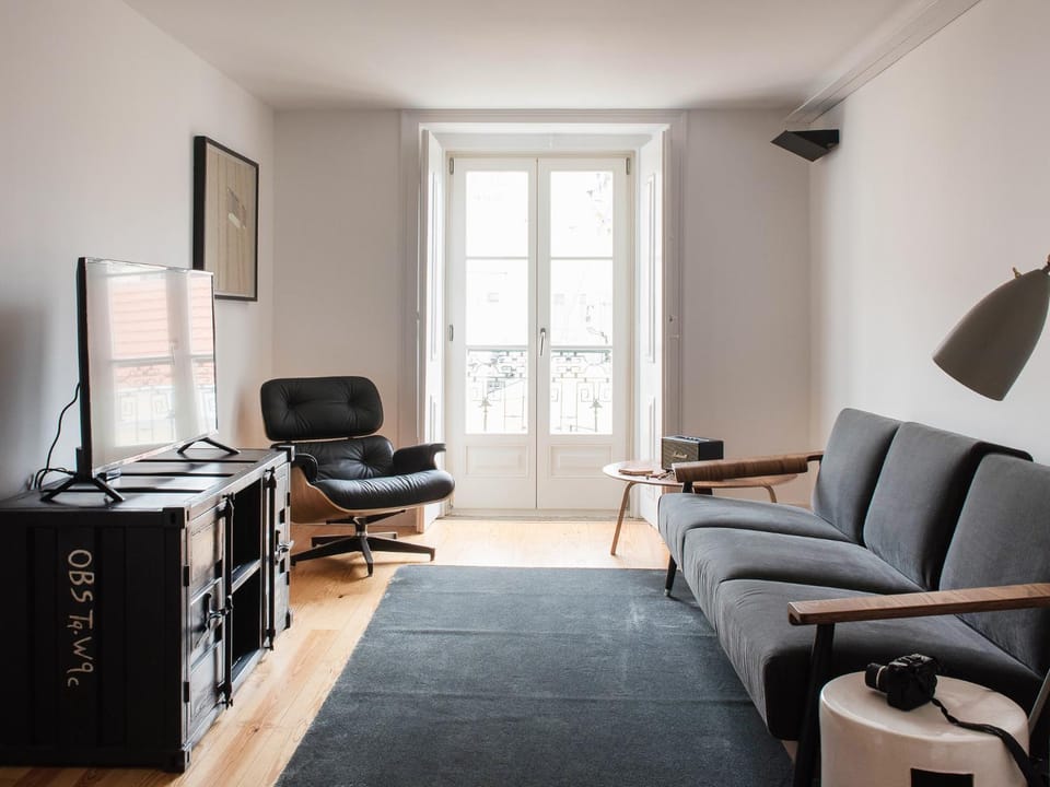 Communal lounge/ TV room, TV and multimedia, Living room, Decorative detail
