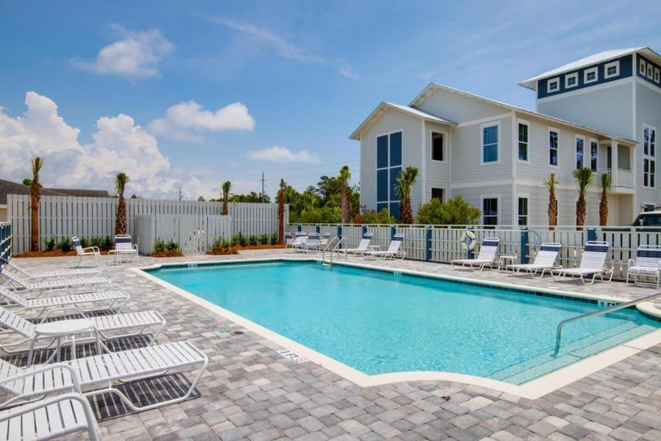 Inn to the Mystic House in South Walton County