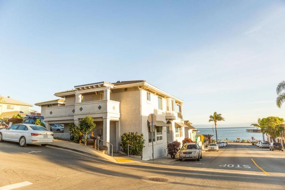 90 San Luis Street Unit C House in Avila Beach