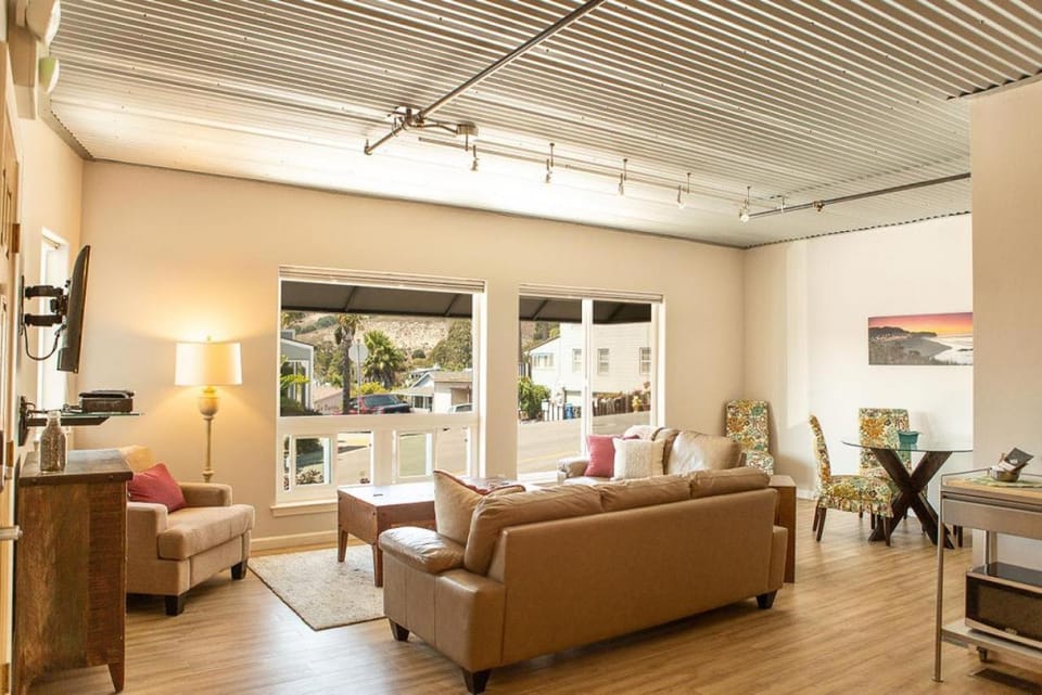 90 San Luis Street Unit A Apartment in Avila Beach
