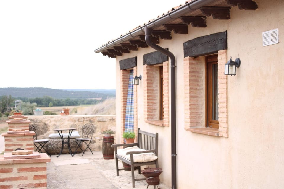 Property building, Balcony/Terrace