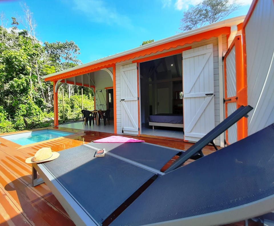 Patio, Facade/entrance, Swimming pool, Swimming pool
