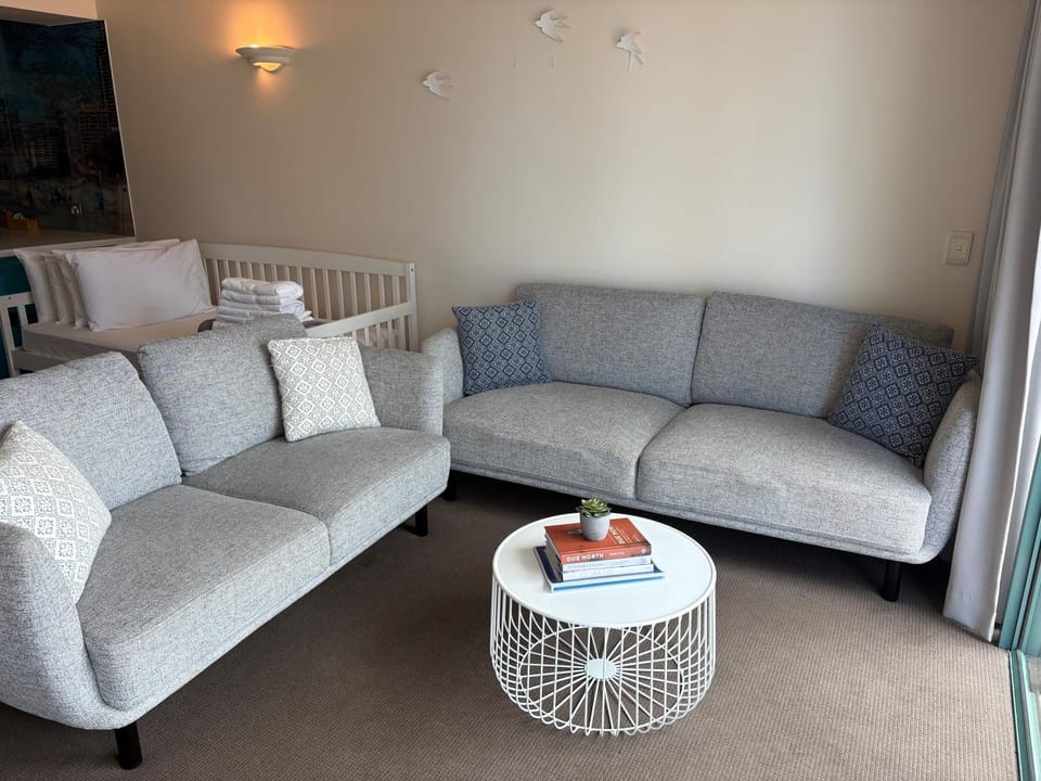 Crown Towers - Private Apartment Apartment in Surfers Paradise Boulevard