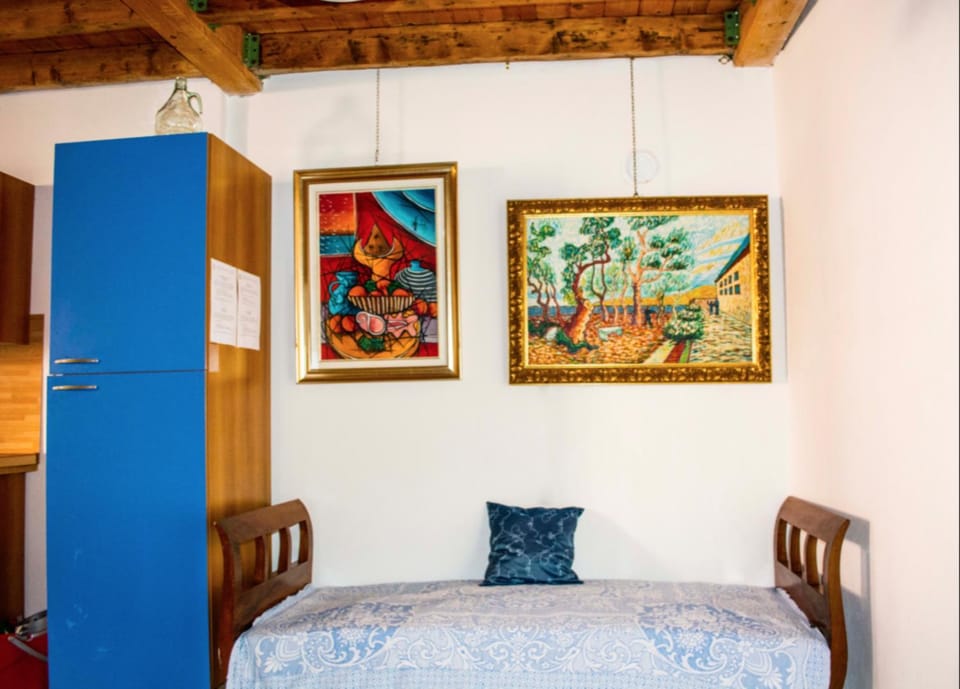 Cozy Castello Apartment in Manerba del Garda