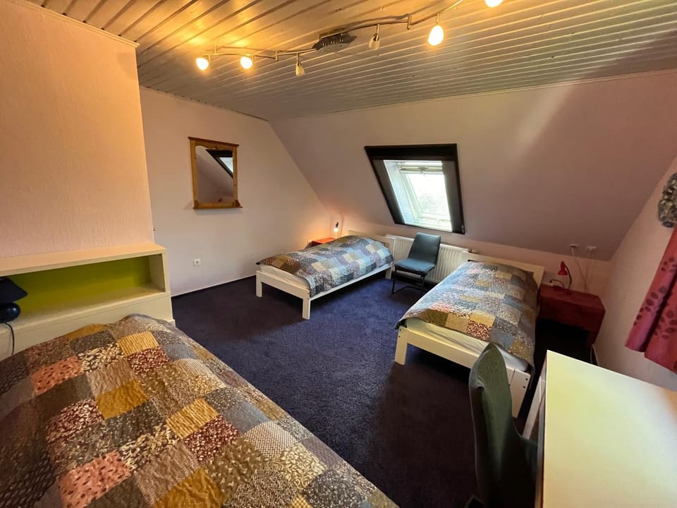 Bed, air conditioner