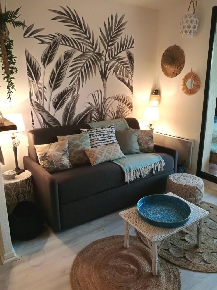 Superbe appartement à 2 pas de la plage Apartment in Six-Fours-les-Plages