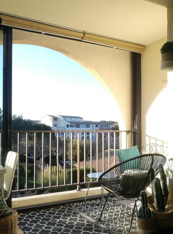 Superbe appartement à 2 pas de la plage Apartment in Six-Fours-les-Plages