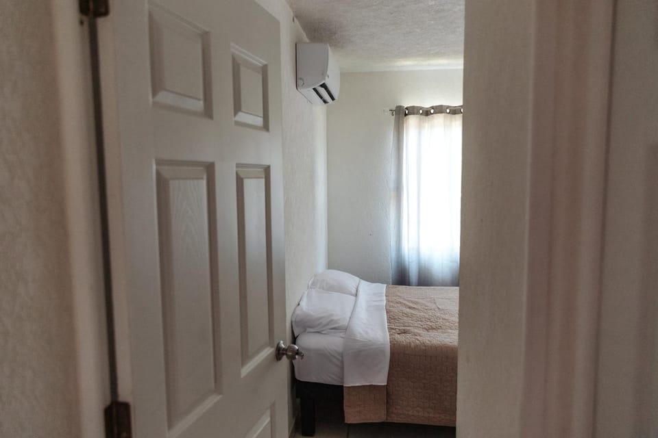 Marina Diamante Planta Baja Apartment in Acapulco