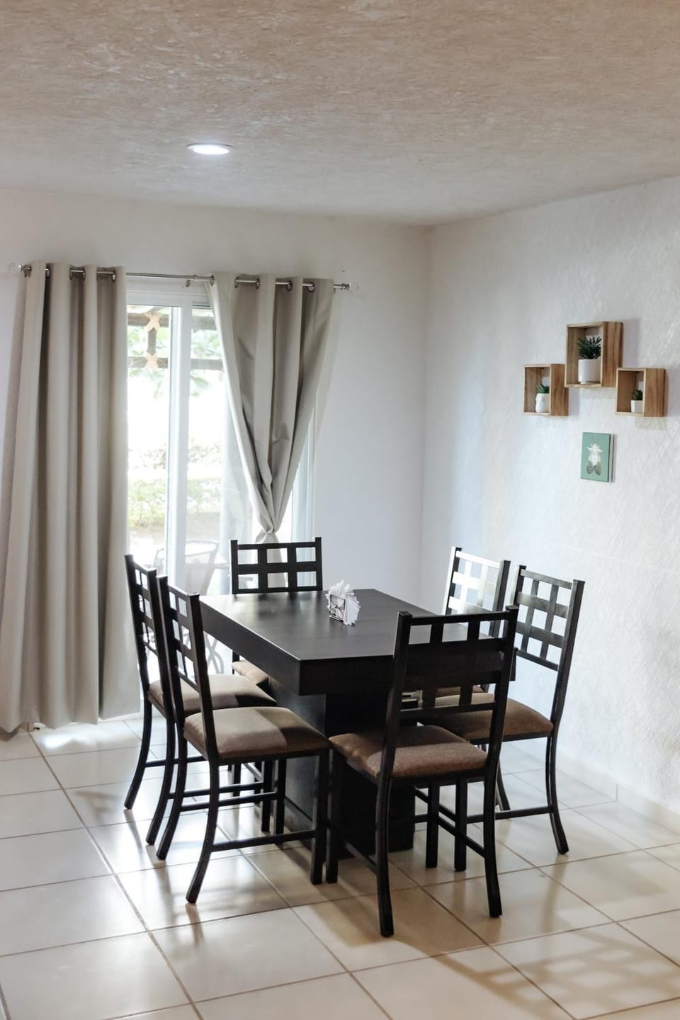 Marina Diamante Planta Baja Apartment in Acapulco