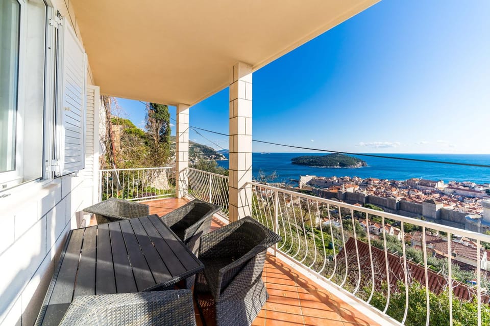 Balcony/Terrace, City view, Sea view
