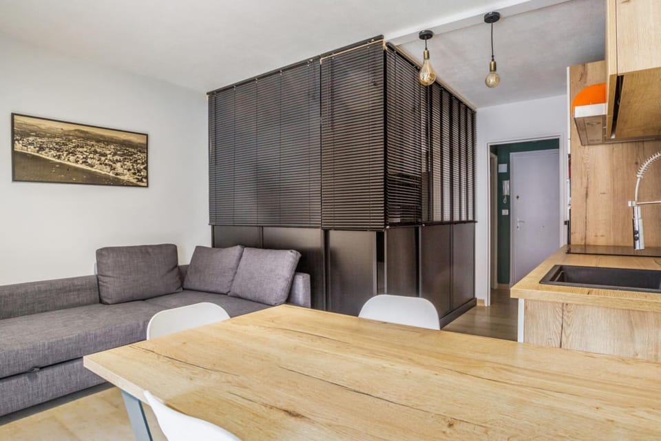 Le Cocon Juanais - Welkeys Apartment in Antibes