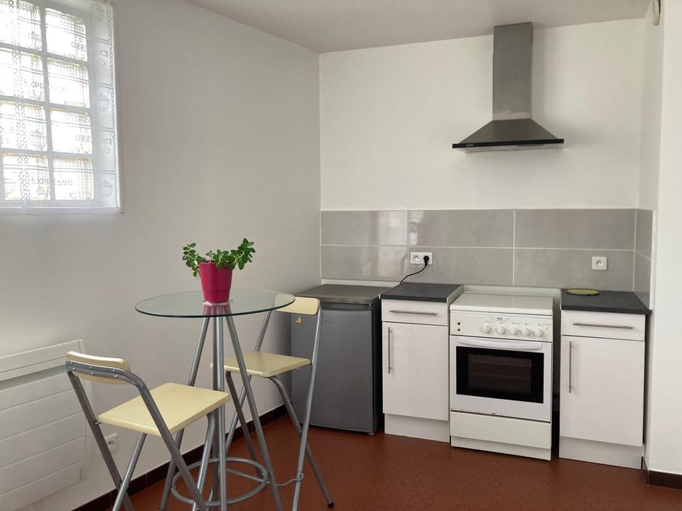 Dining area, oven, stove, toaster, kitchen