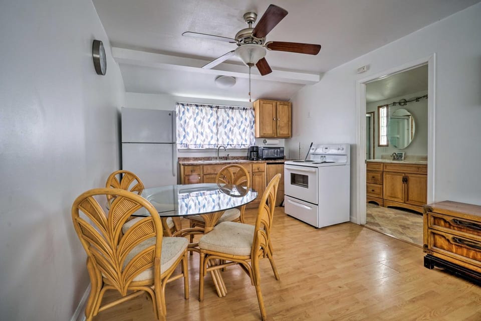 Lakefront Geneva Vacation Rental - Walk to Strip! House in Geneva-on-the-Lake