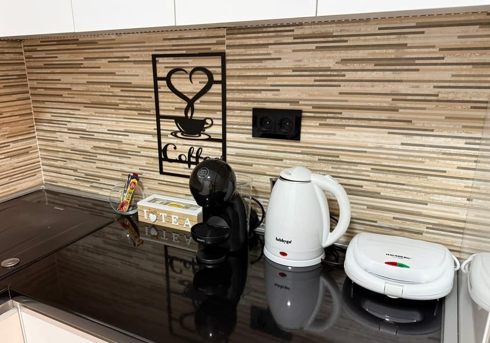 Coffee/tea facilities, Kitchen or kitchenette, toaster