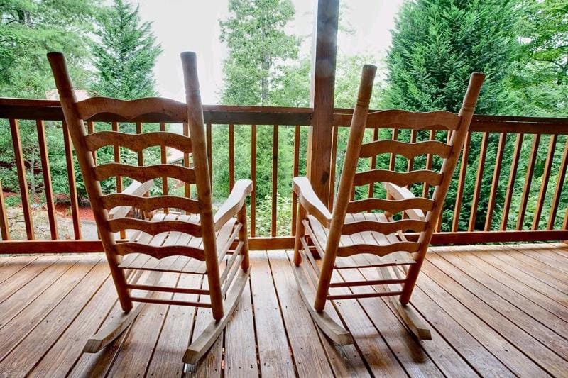 Mountain Mist Chalet in Sevier County