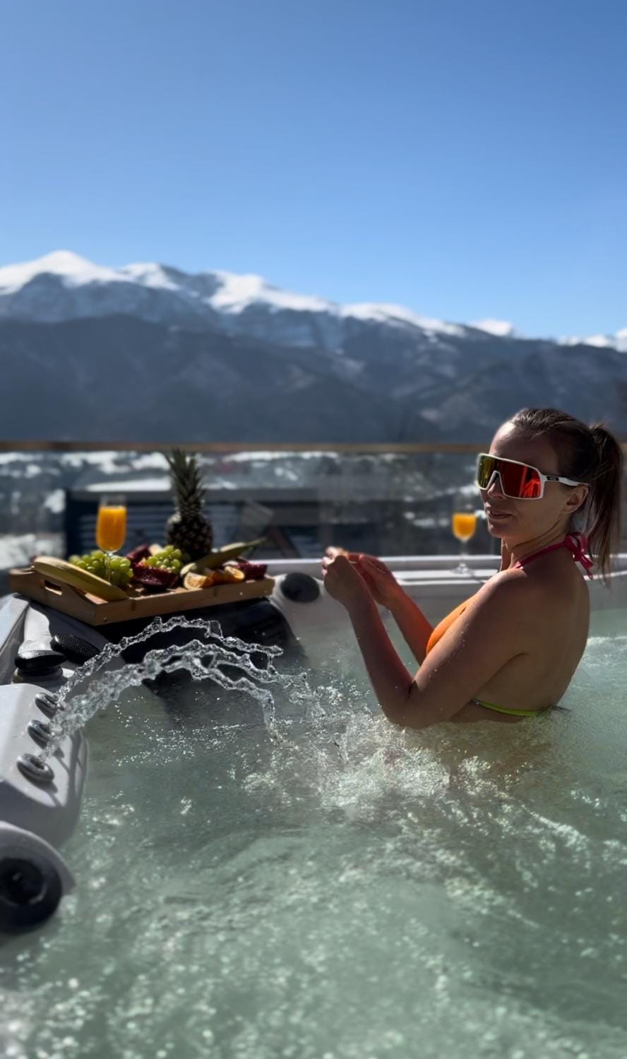 Hot Tub, Mountain view