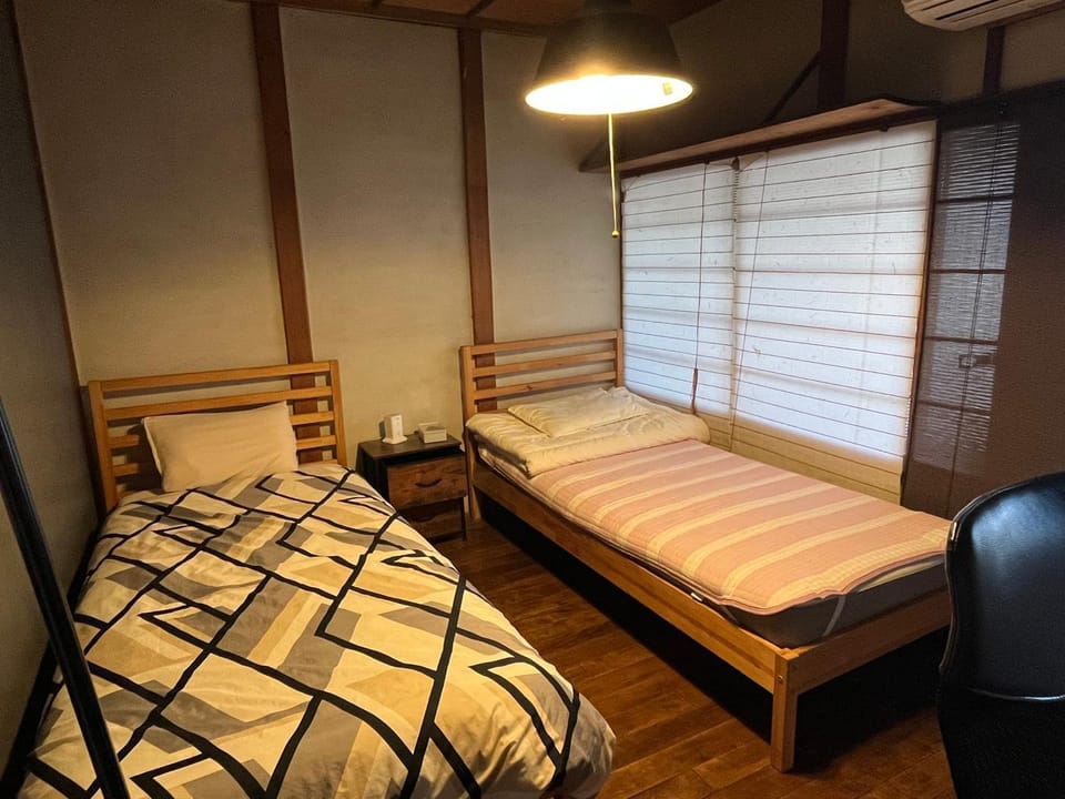 Bakushuku Den Guest House Brew Bed and Breakfast in Japan